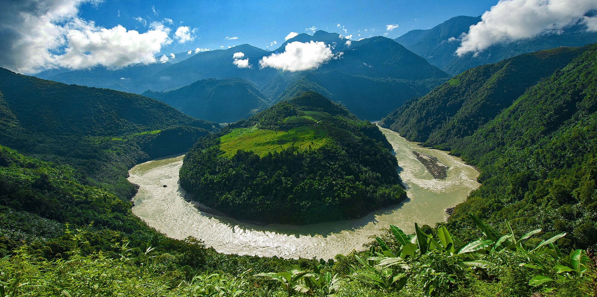 Grand Canyon of Yarlung Tsangpo