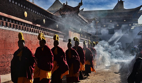 Monlam Festival (New Year's Festival, Losar) in Aba