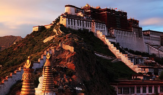 Santa Ciudad Lhasa