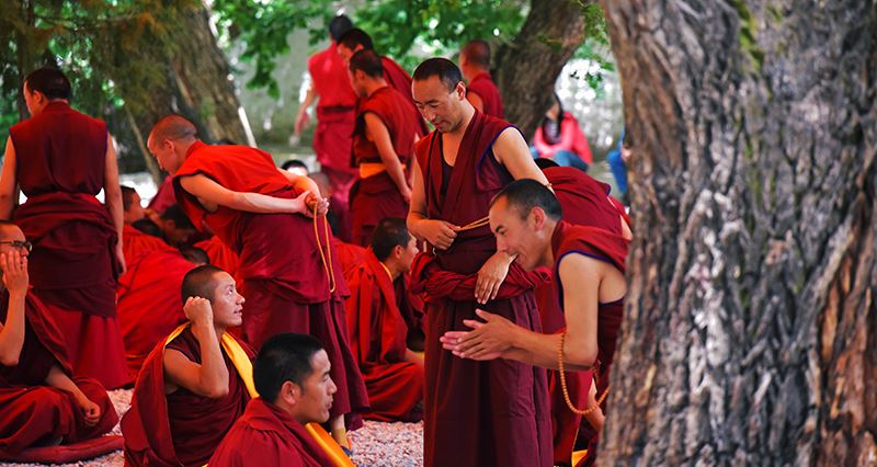 Debate in Sera Monastery