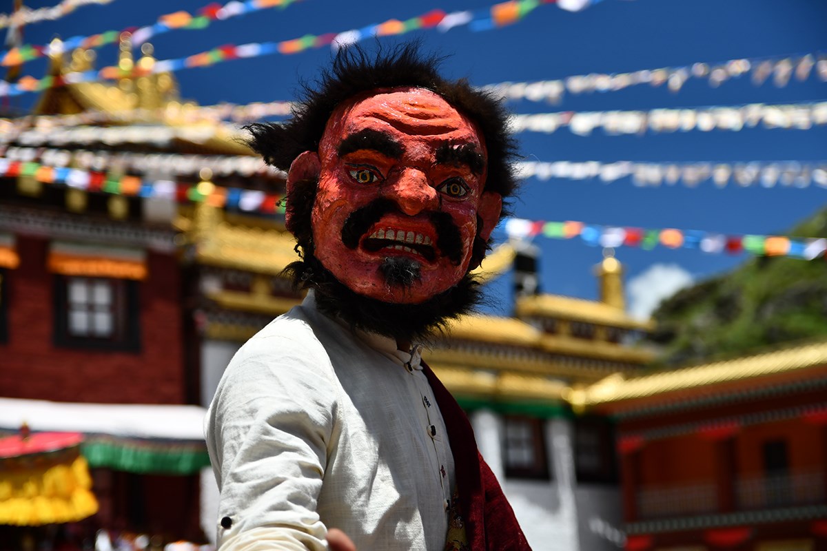Mask Dance Festival in Tagong Monastery | Foto de Liu Bin