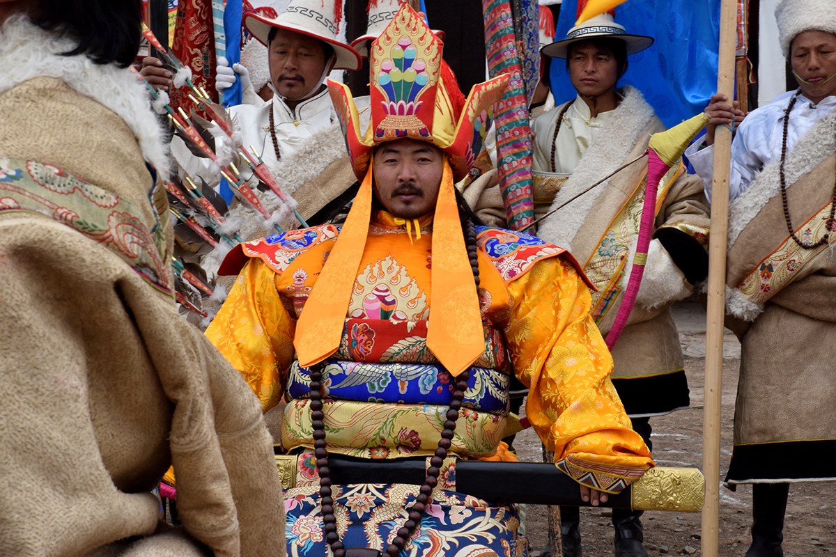 Jewelry show in Xicang Monastery | Foto de Prof. Hans Först