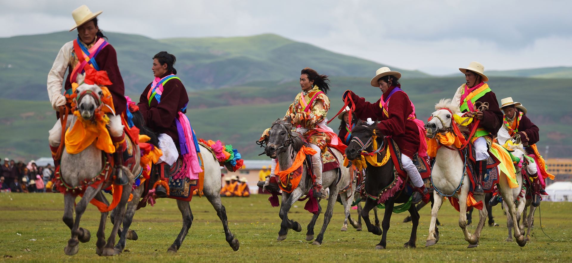 Tibet Tour during Horse Racing Festival in Naqu 2020