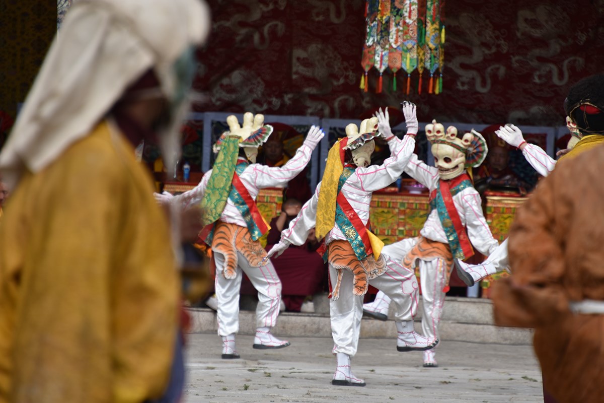 Mask Dance Festival during Great Prayer in Summer | Foto de Yang Zeru