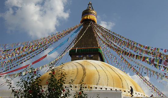 Recorrido en tierra desde Pekín, pasando por Xian, Lhasa y el BC del Monte Everest, hasta Katmandú