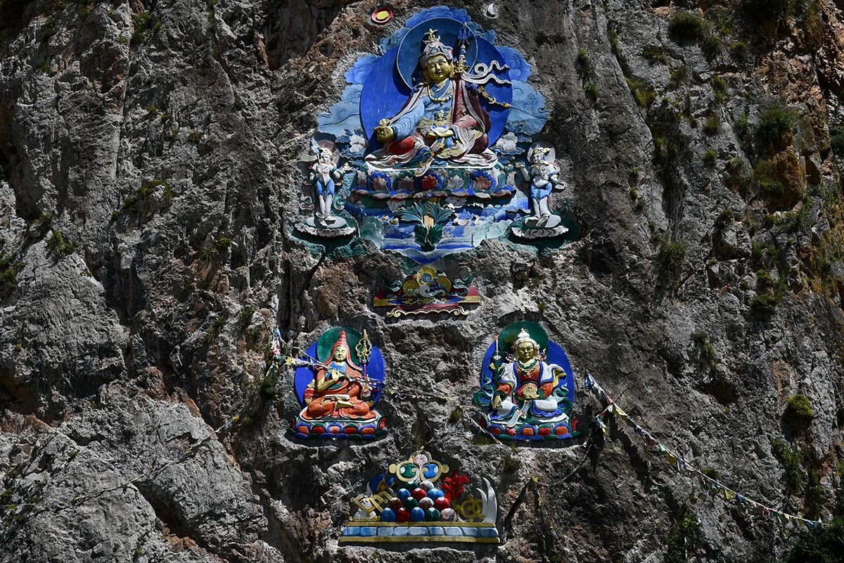 Keluodong Rock Sculpture Frescoes | Foto de Liu Bin
