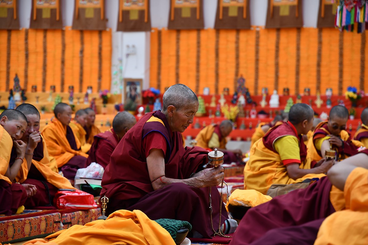 Gyergo Nunnery in Tagong | Foto de Liu Bin